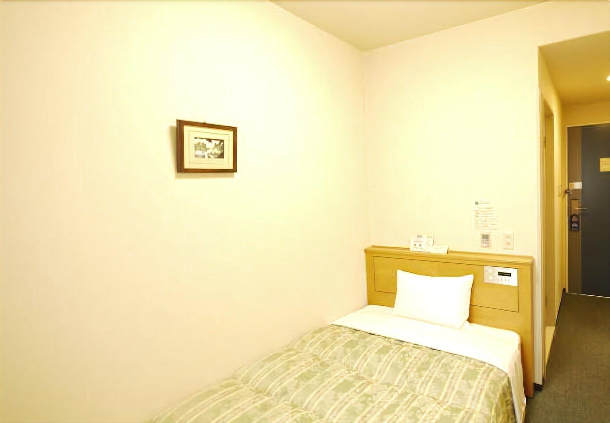 Hotel Route-Inn Osaka Honmachi Экстерьер фото