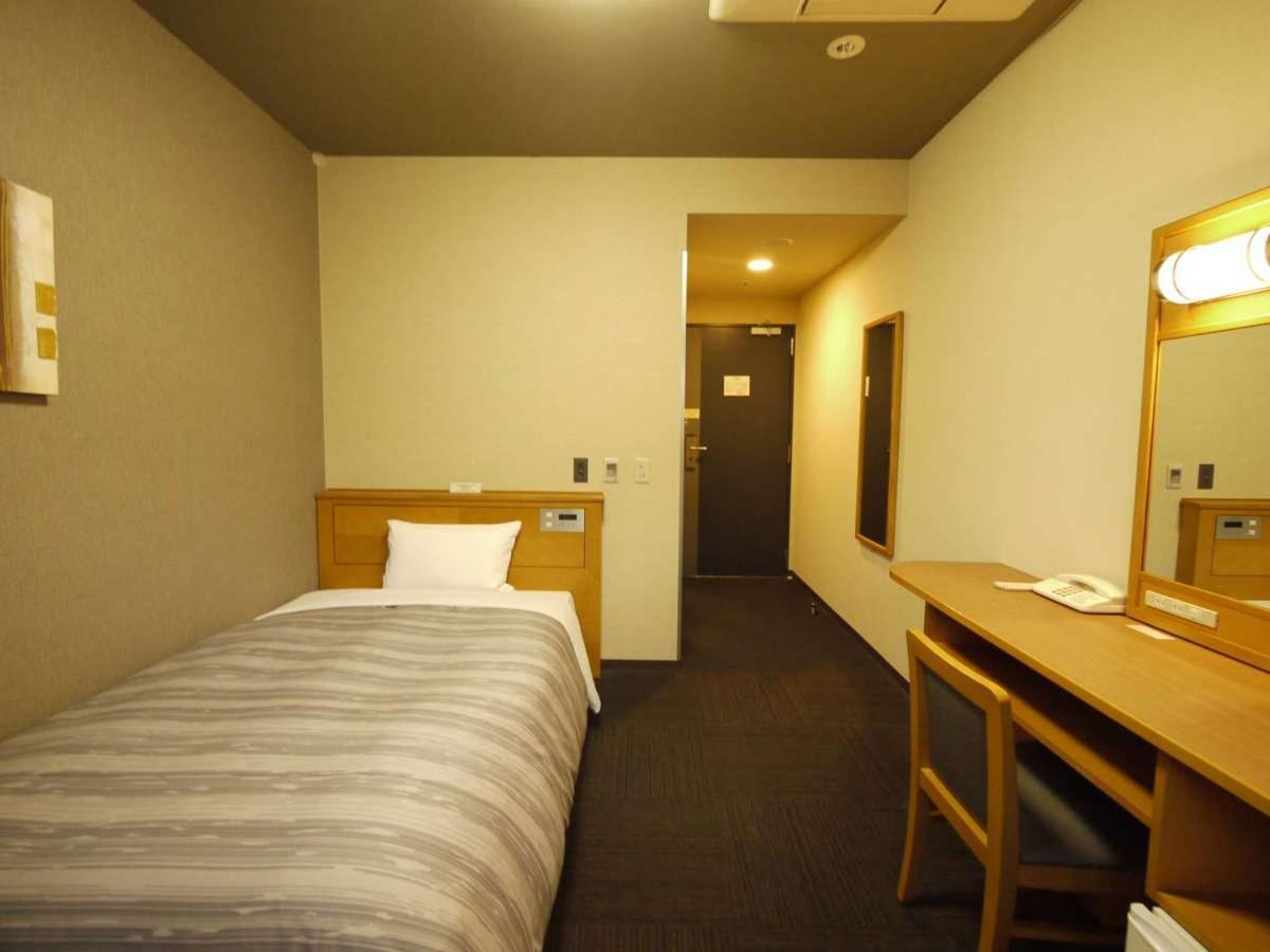 Hotel Route-Inn Osaka Honmachi Экстерьер фото